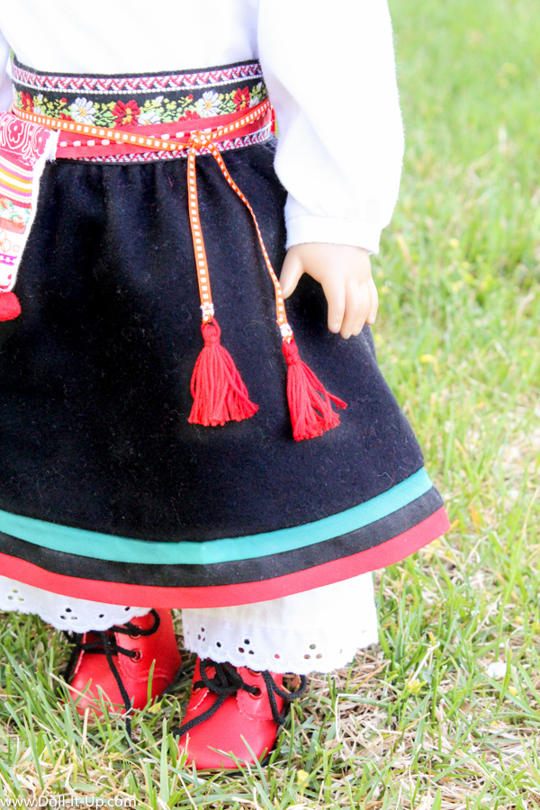 Scandinavian folk costime for dolls